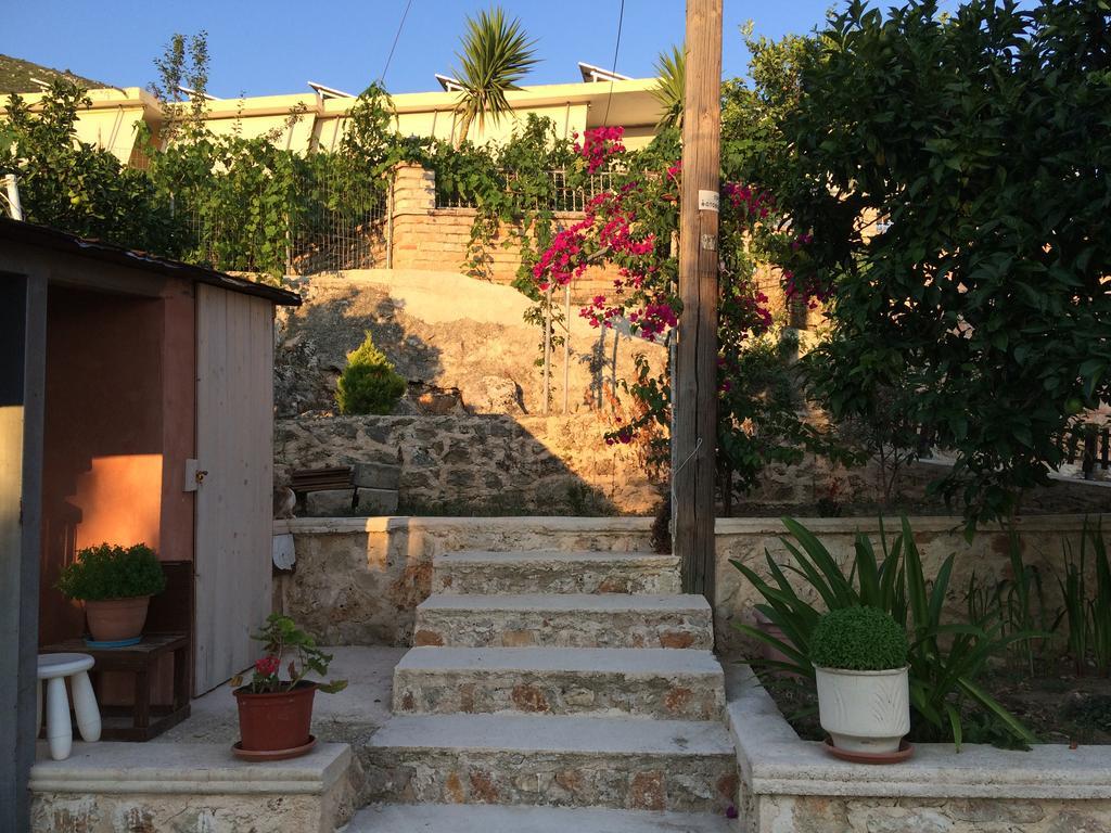 Vito'S Parga View Apartments Buitenkant foto